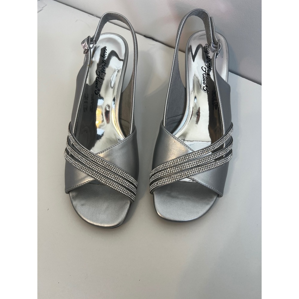 Easy Street Teton Silver Slingback Heels Rhinestone Embellished Women 9.5 WW NIB